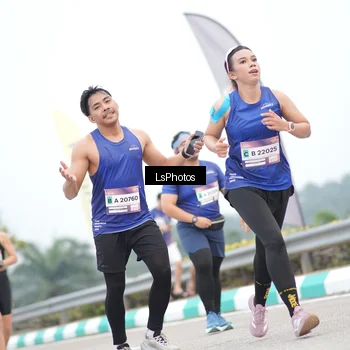 Runner Photo 7387842