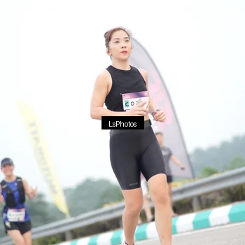 Runner Photo 7387848