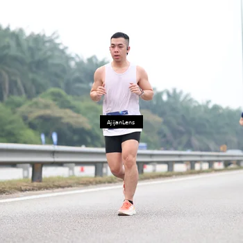 Runner Photo 7387856