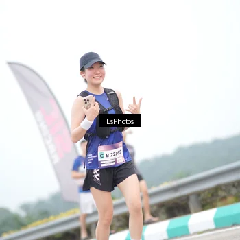 Runner Photo 7387860