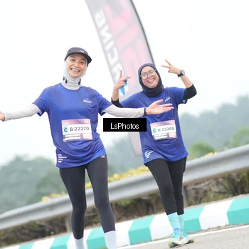 Runner Photo 7387866