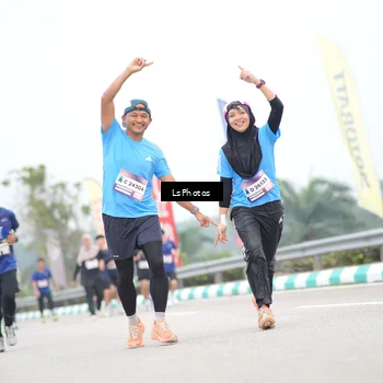 Runner Photo 7387888