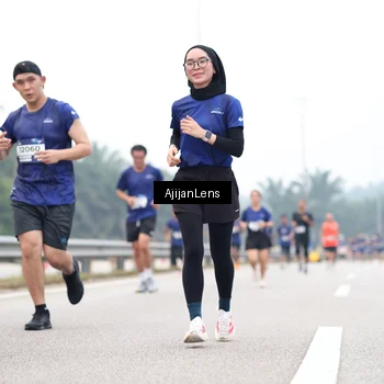 Runner Photo 7387900