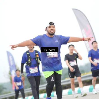 Runner Photo 7387906