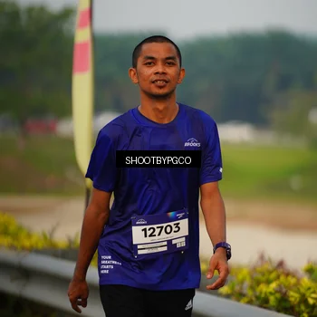 Runner Photo 7387998