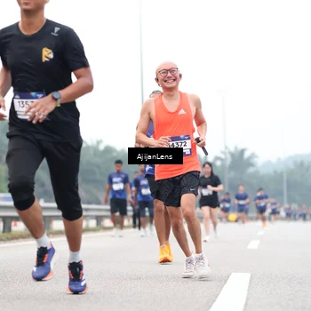 Runner Photo 7388058