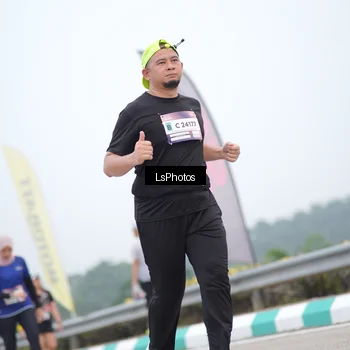 Runner Photo 7388131