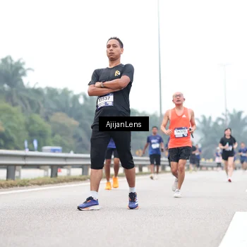 Runner Photo 7388170