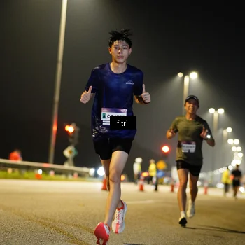 Runner Photo 7388316