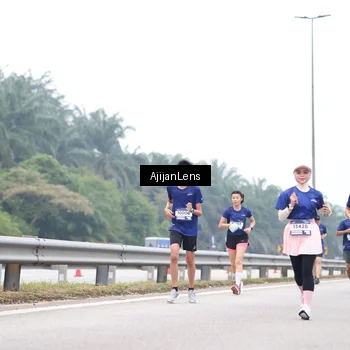 Runner Photo 7388355