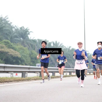 Runner Photo 7388367