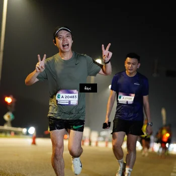 Runner Photo 7388403