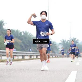 Runner Photo 7388411
