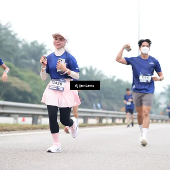 Runner Photo 7388433