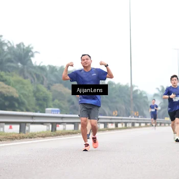 Runner Photo 7388454