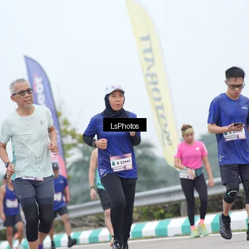 Runner Photo 7388585