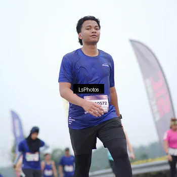 Runner Photo 7388593
