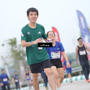 Runner Photo 7388679
