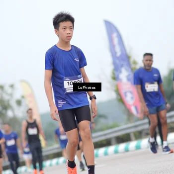 Runner Photo 7388685