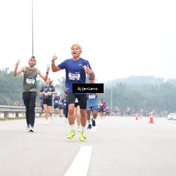 Runner Photo 7388726