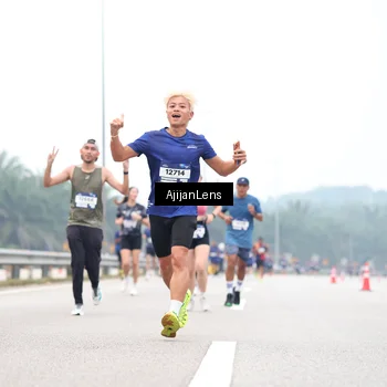 Runner Photo 7388760