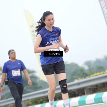 Runner Photo 7388792