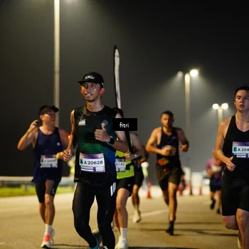 Runner Photo 7388807