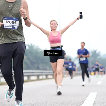 Runner Photo 7388809