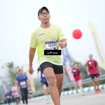 Runner Photo 7388812