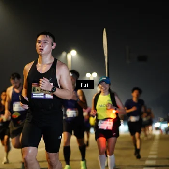 Runner Photo 7388824