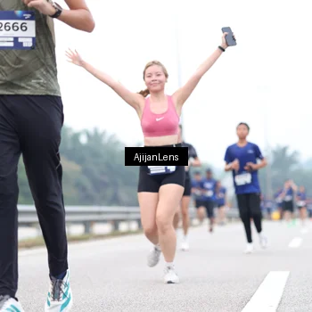 Runner Photo 7388825