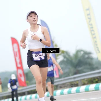 Runner Photo 7388880