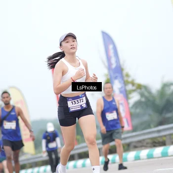 Runner Photo 7388895