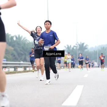 Runner Photo 7388904