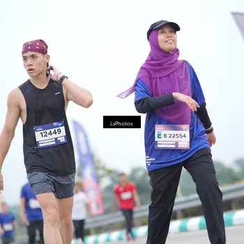 Runner Photo 7388929