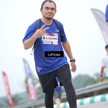 Runner Photo 7388947