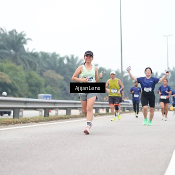 Runner Photo 7388967