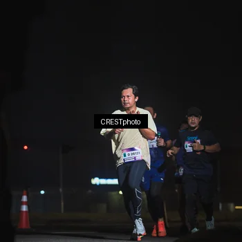 Runner Photo 7389011