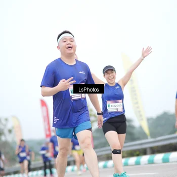 Runner Photo 7389039