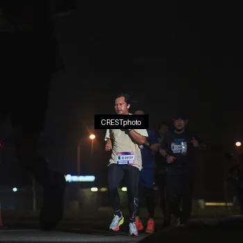 Runner Photo 7389048