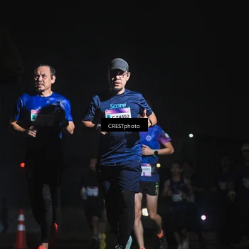 Runner Photo 7389098