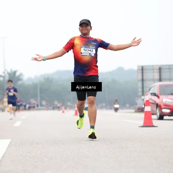 Runner Photo 7389099