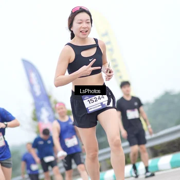Runner Photo 7389162