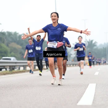 Runner Photo 7389171