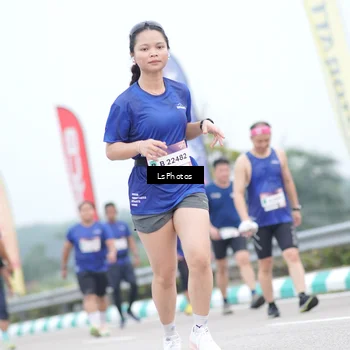 Runner Photo 7389174