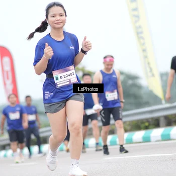 Runner Photo 7389186