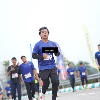 Runner Photo 7389196