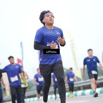 Runner Photo 7389201