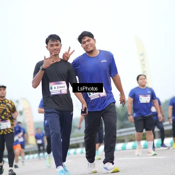 Runner Photo 7389215