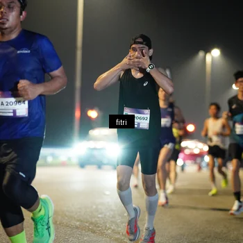 Runner Photo 7389248